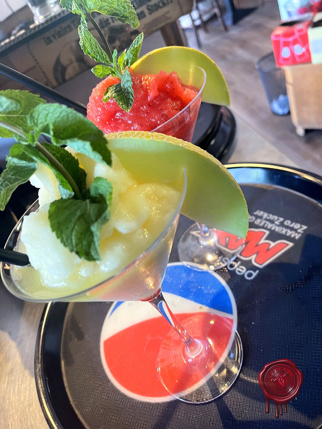 Cocktail in der K-BANA Bar